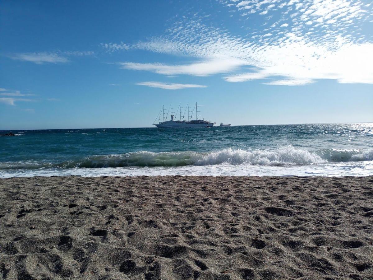 Espectacular Vivienda Junto A La Playa Y Paseo Maritimo En Almería Eksteriør billede